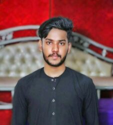 Adnan - Tech Blogger & AI Tools Reviewer